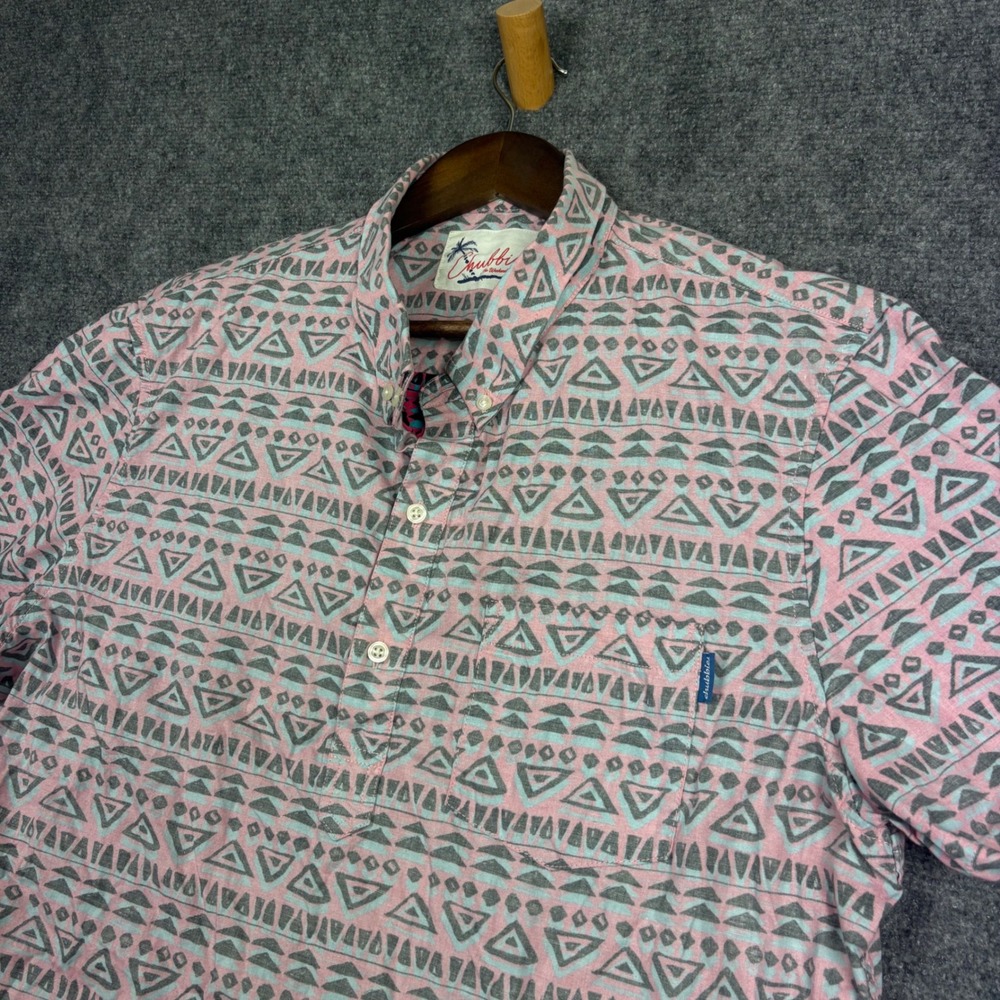 Chubbies Mens XXL Pink Grey Geometric Tribal Print Short Sleeve Popover Shirt